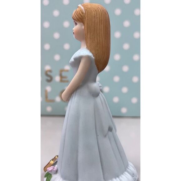 Enesco Growing Up Girls “Brunette Age 10” Porcelain Figurine Birthday Girl - Picture 6 of 8